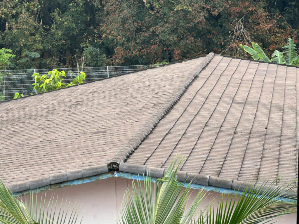 xử lý mái ngói không đạt độ dốc